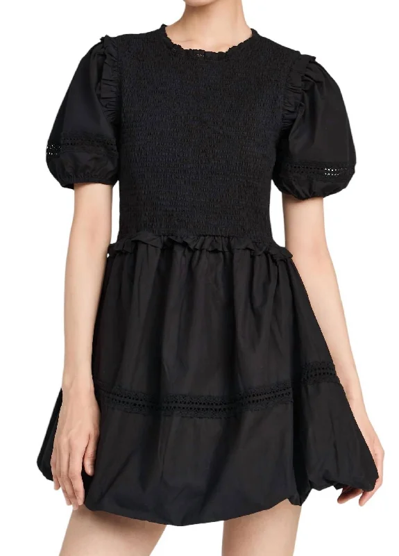 Discount Extravaganza Sandy Mini Dress In Black