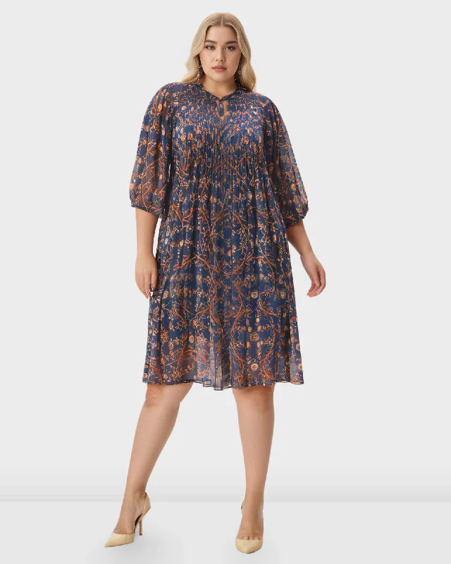 Final Clearance Floral Tile Print Georgette Pintuck Shift Dress | Navy