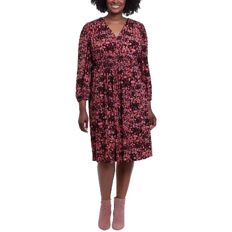 Amazing Deals Plus Womens Smocked V-neck Midi Dress