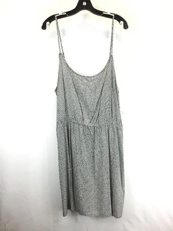 Price Cut Dress Casual Midi By Old Navy  Size: Xxl