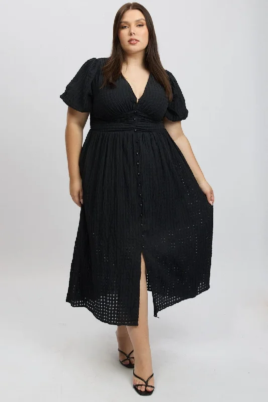 Savings Galore Black Midi Dress Short Sleeve V-Neck Window Check