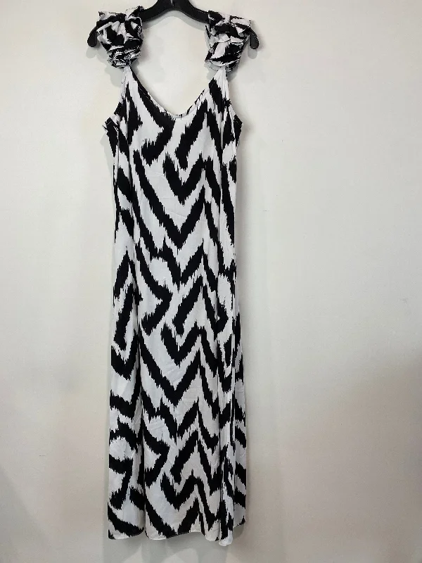 Get It Before It’s Gone Dress Casual Maxi By Vince Camuto  Size: S