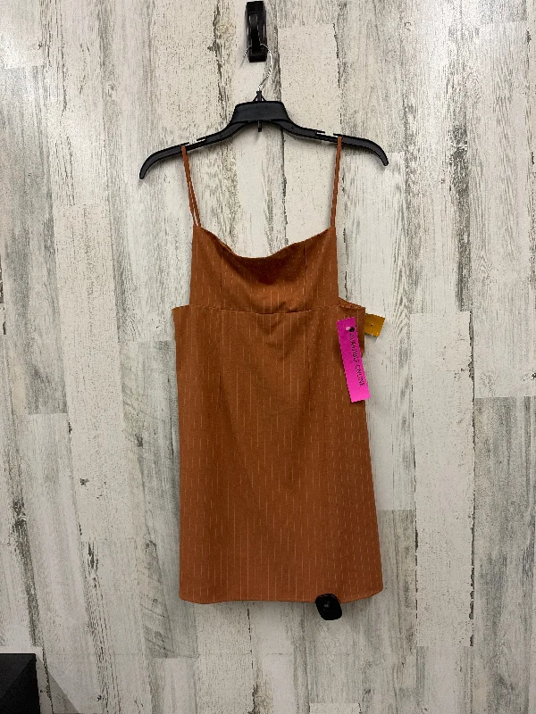 Clearance Event Dress Casual Short By Clothes Mentor  Size: M