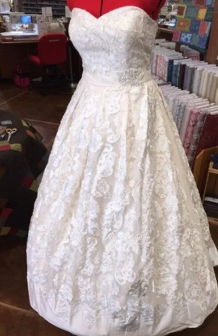 Act Now Oleg Cassini CWG631
