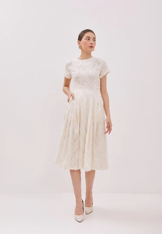 Hurry In 3D Tenun White Fit and Flare Dress