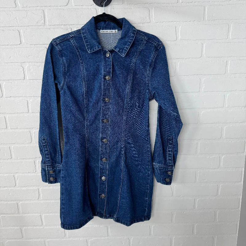 Special Promotion Dress Casual Short By Abercrombie And Fitch In Blue Denim, Size: S Special Promotion Dress Casual Short By Abercrombie And Fitch In Blue Denim, Size: S