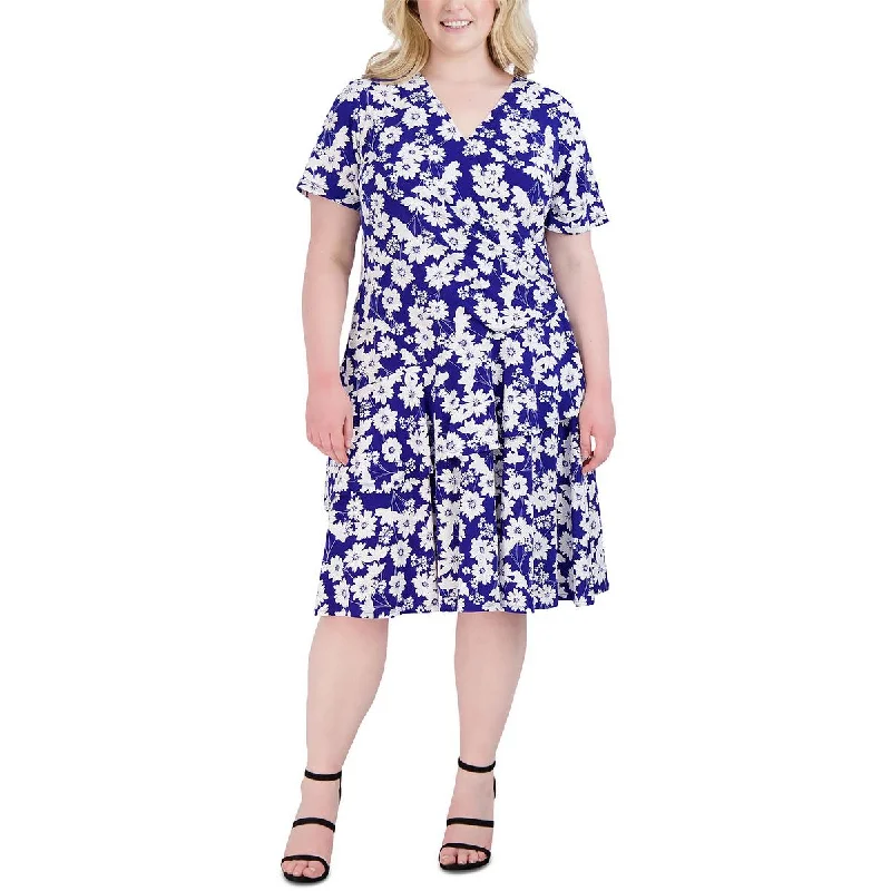 Price Meltdown Plus Womens Tiered Knee-Length Midi Dress