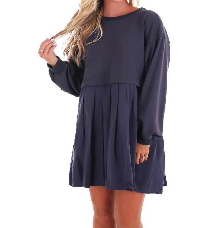 Clearance Items Breezy Delight Contrast Dress In Navy