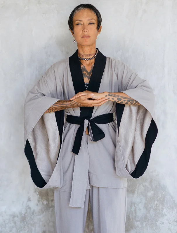 Final Sale Swordsmen Kimono by Shokraneh