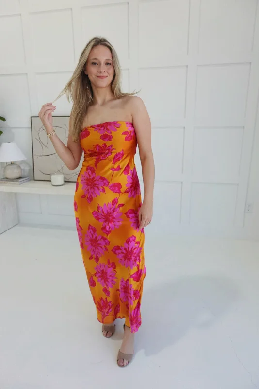 Markdown Madness Maroma Midi Dress
