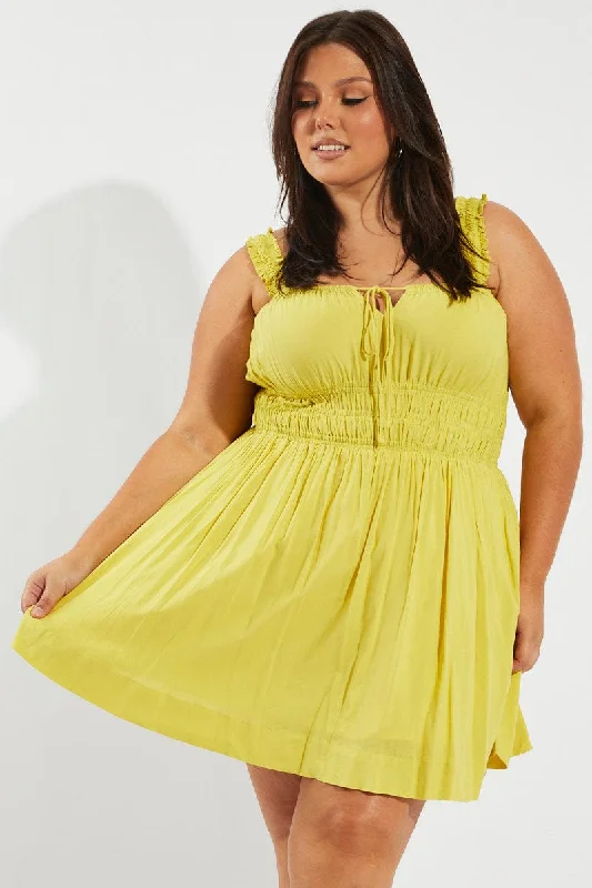 Super Bargain Green Tie Front Frill Strap Mini Dress