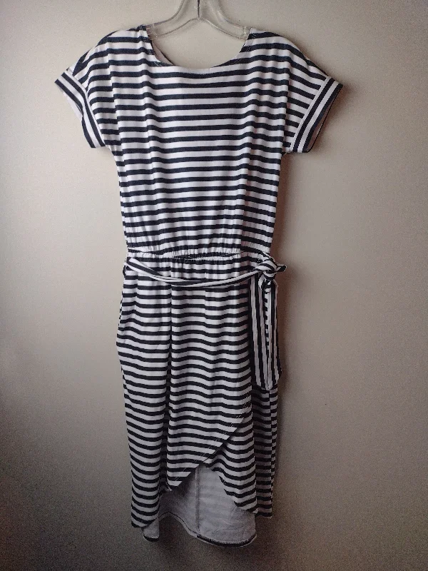 New Markdowns Dress Casual Midi By Cato  Size: S