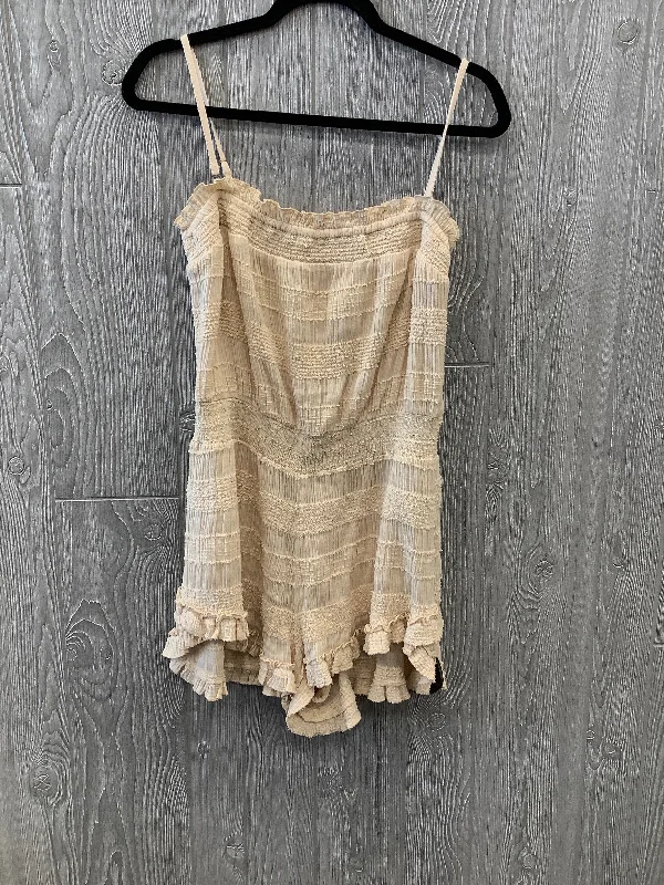 Sale Event Romper By Urban Outfitters In Tan, Size: L