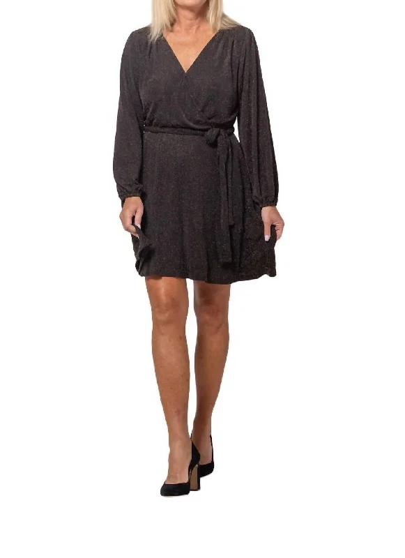 Loyalty Reward Strech Metallic Dress In Gold/black