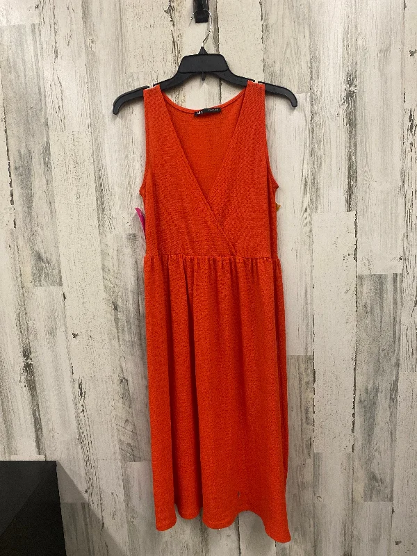 Deep Discounts Dress Casual Midi By Zara  Size: S