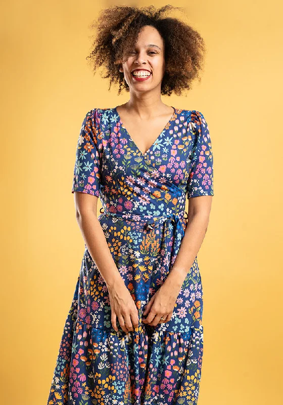 YEAR-End Sale Gardner Wild Flowers Print Tiered Hem Midaxi Dress