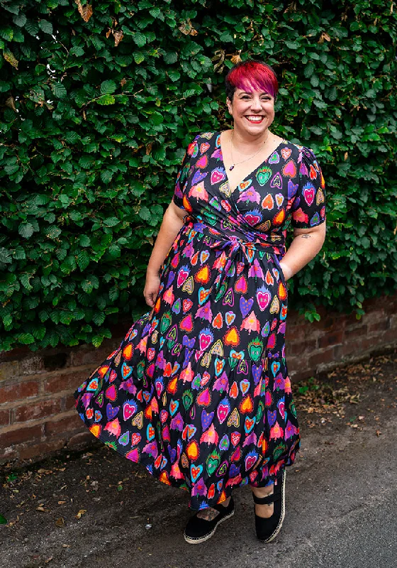 Act Fast Jaseena Fire Hearts Print Tiered Hem Midaxi Dress