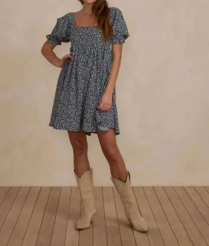 Unmissable Offer Naomi Dress In Indigo