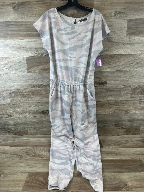 Unbeatable Prices Camouflage Print Jumpsuit Clothes Mentor, Size M