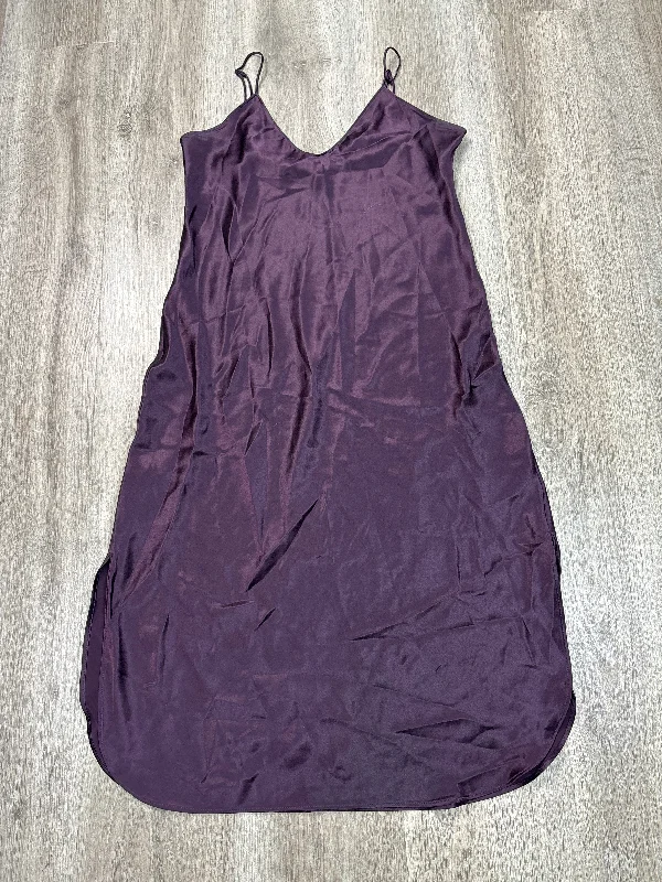 Bargain Bin Dress Party Midi By Banana Republic In Purple, Size: Xs