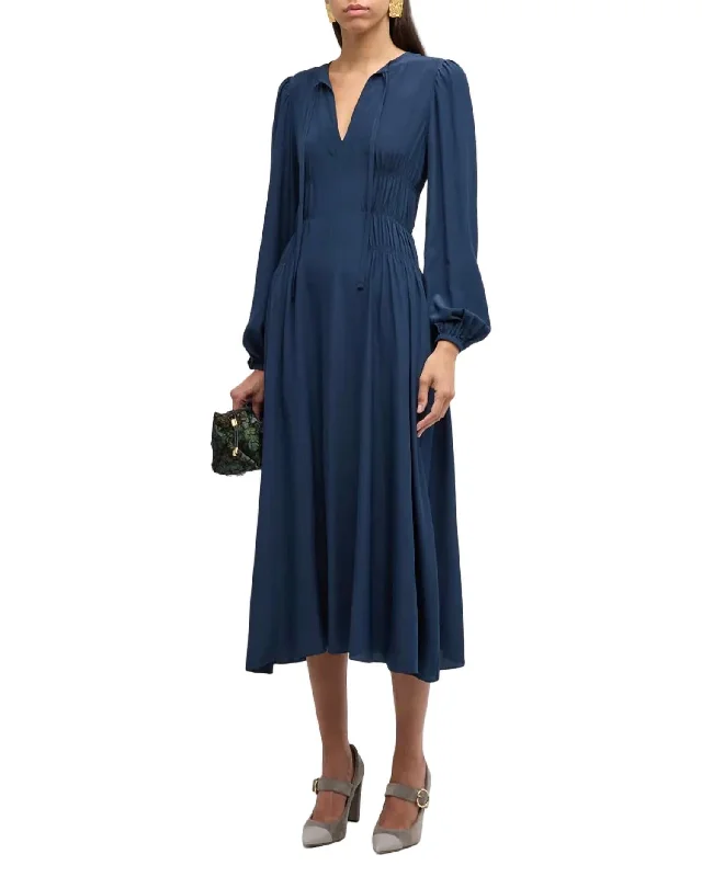 Deal Frenzy Rouen Midi Dress In Midnight