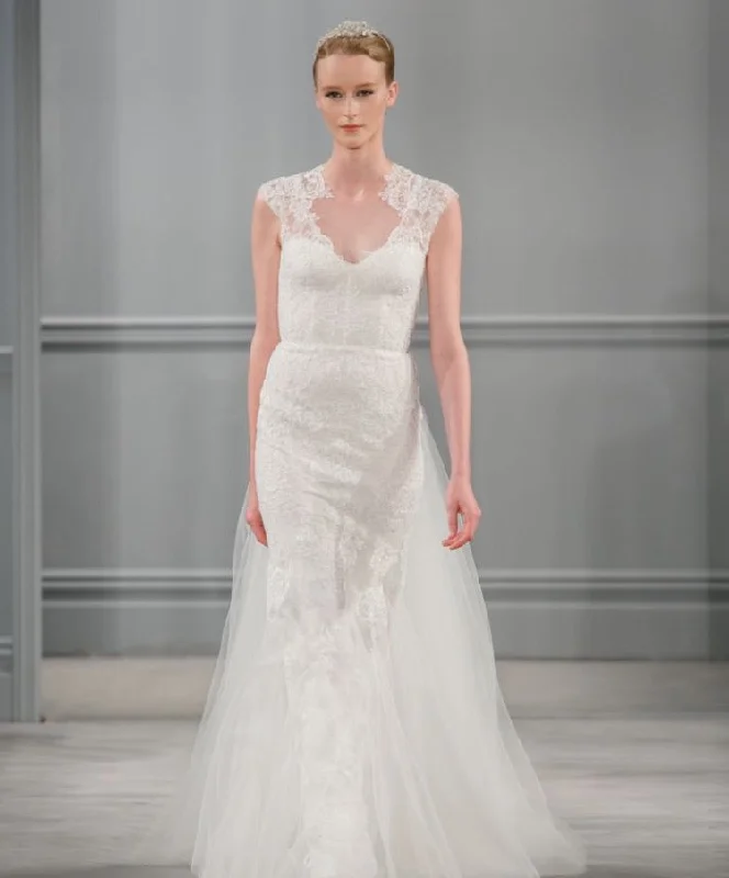 Bargain Blast Monique Lhuillier Harper- NO ALTERATIONS