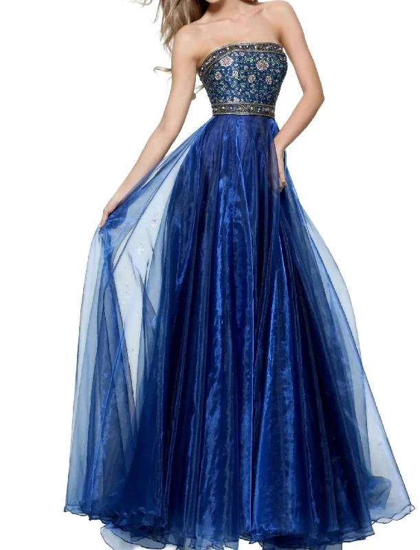 Hurry In A-Line Prom Dress In Navy