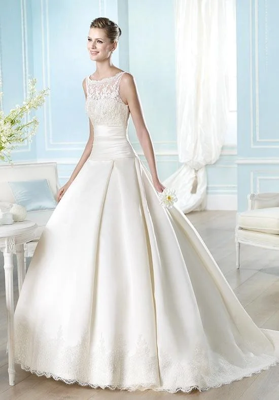 Weekend Deal Pronovias Harold