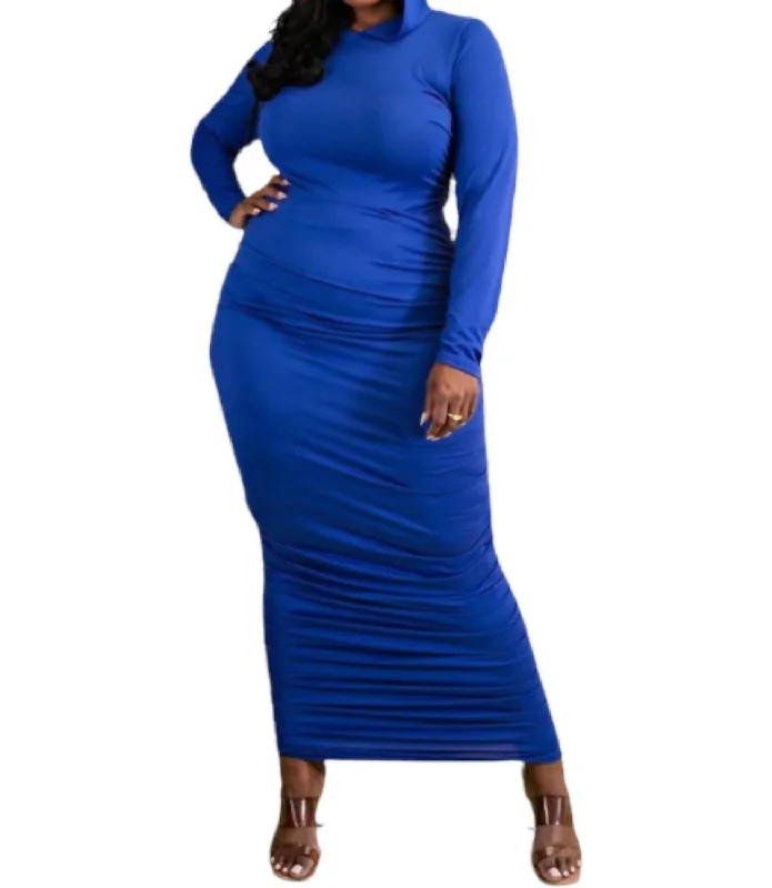 Steals and Deals Hooded Maxi Dress In Royal Blue