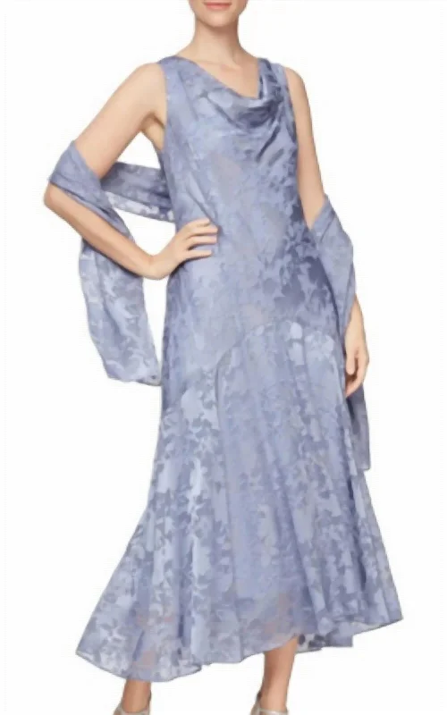 Get It Before It’s Gone Burn Out Floral Print Dress In Lavender