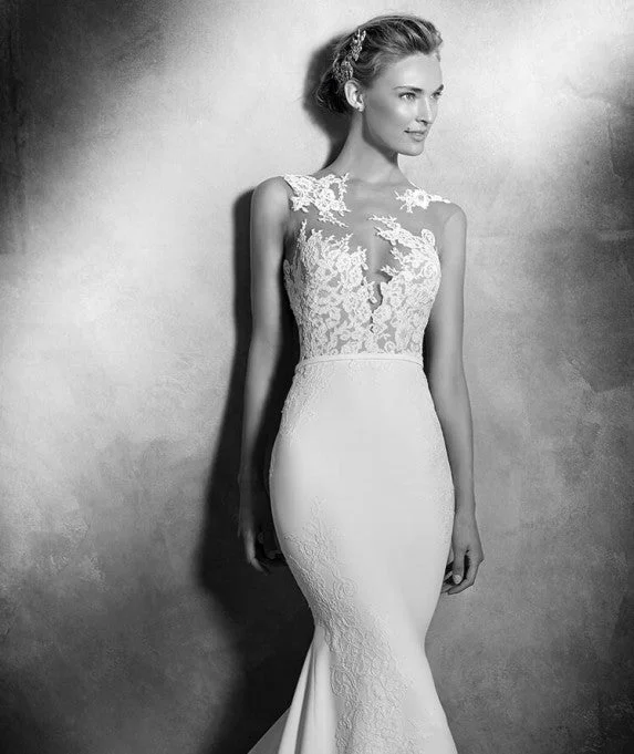 Special Buy Pronovias Vicenta