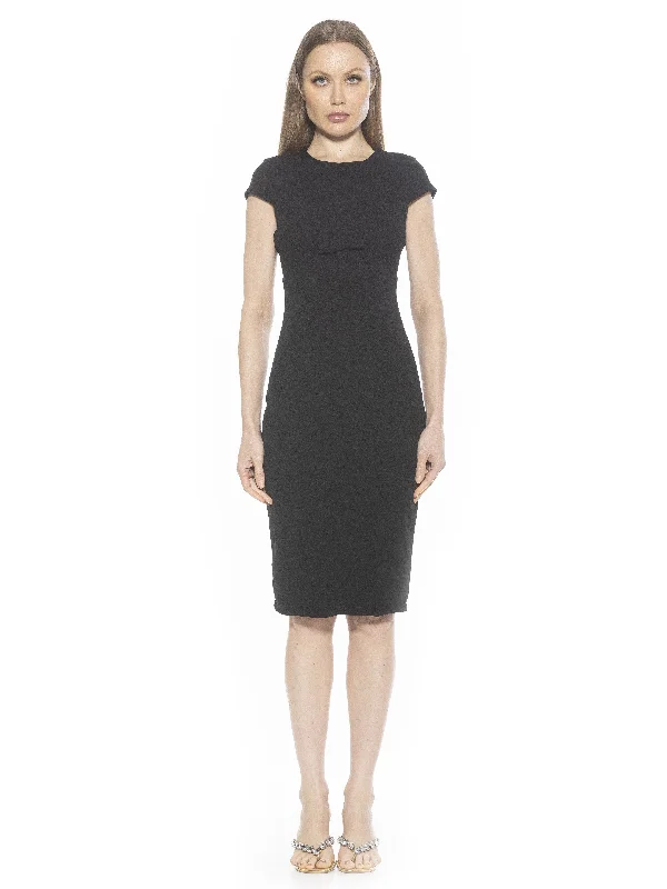 Discount Extravaganza Evan Dress