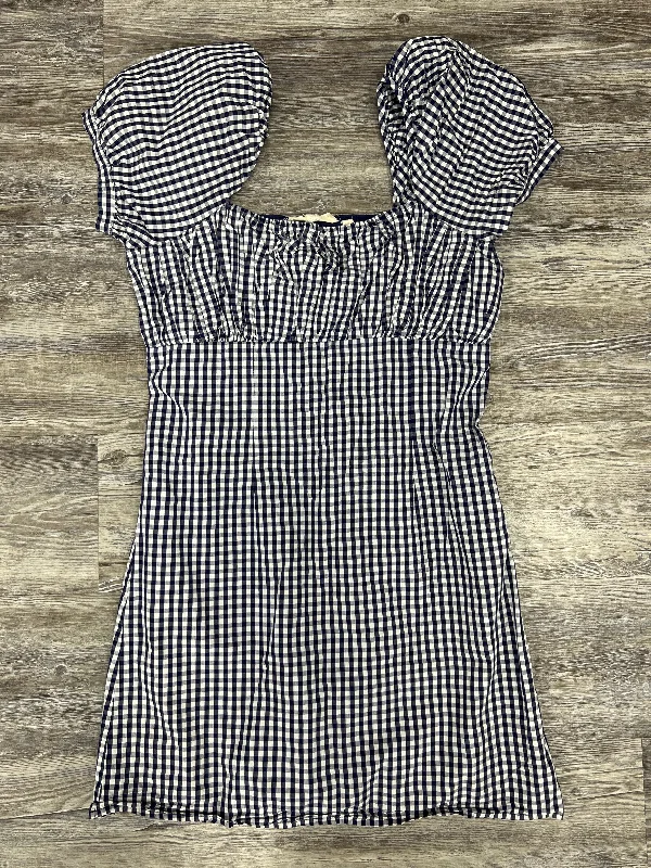 Act Fast Dress Casual Short By Flower That Girl Size: S